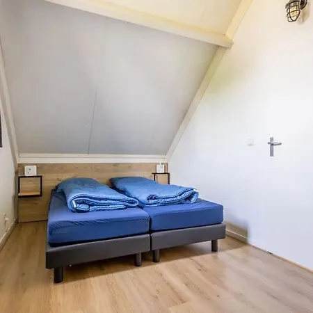 Dom wakacyjny De Bruyn 6 Persoons