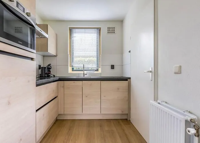 Semesterbostad De Bruyn 6 Persoons